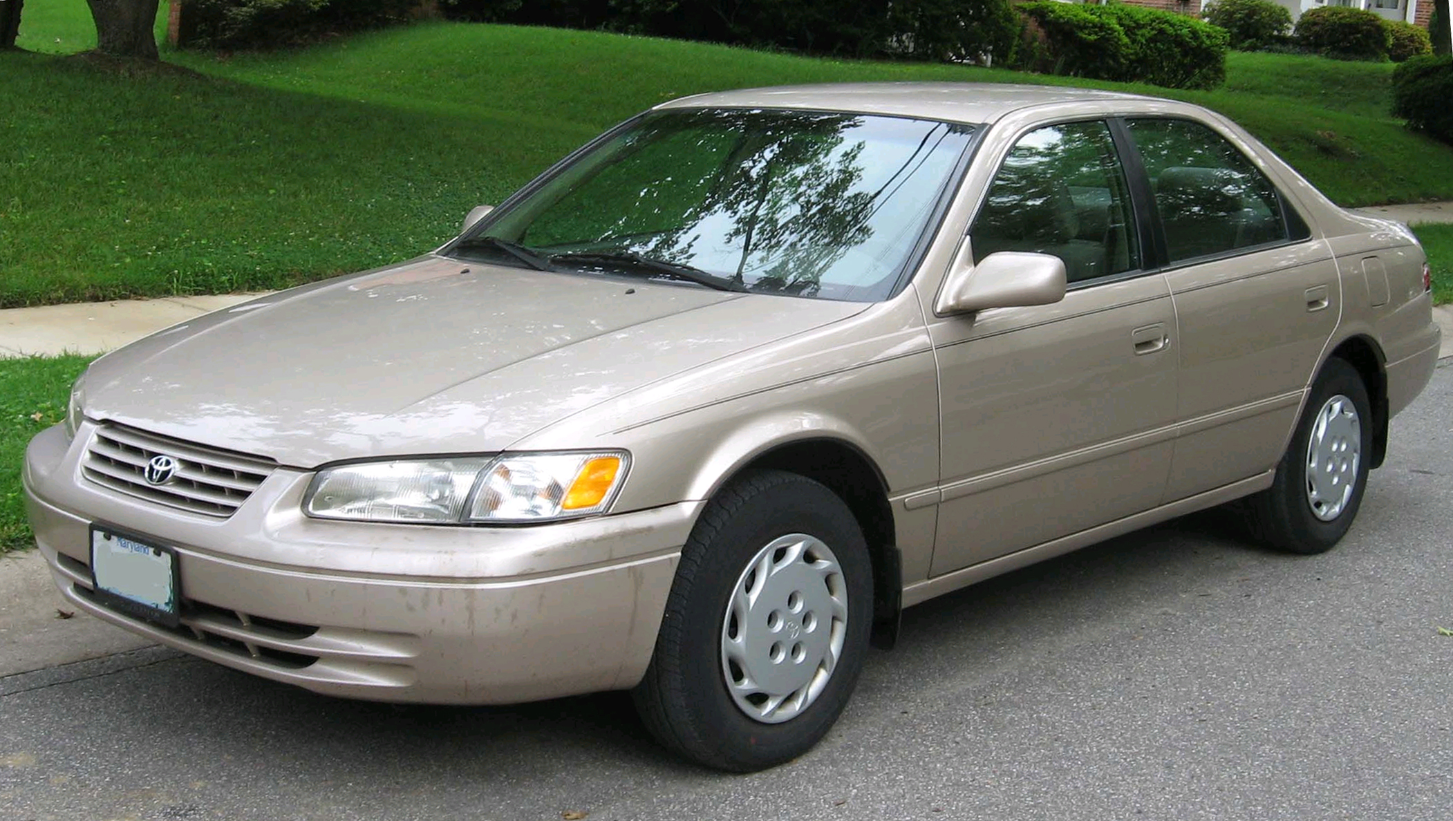 1999 toyota camry headlights wont turn off