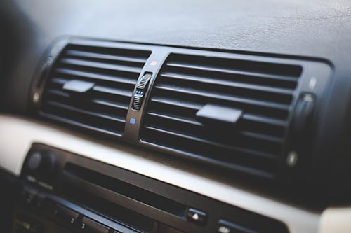 Does Using Your Car's Air Conditioning Waste Gas? - T3 Atlanta